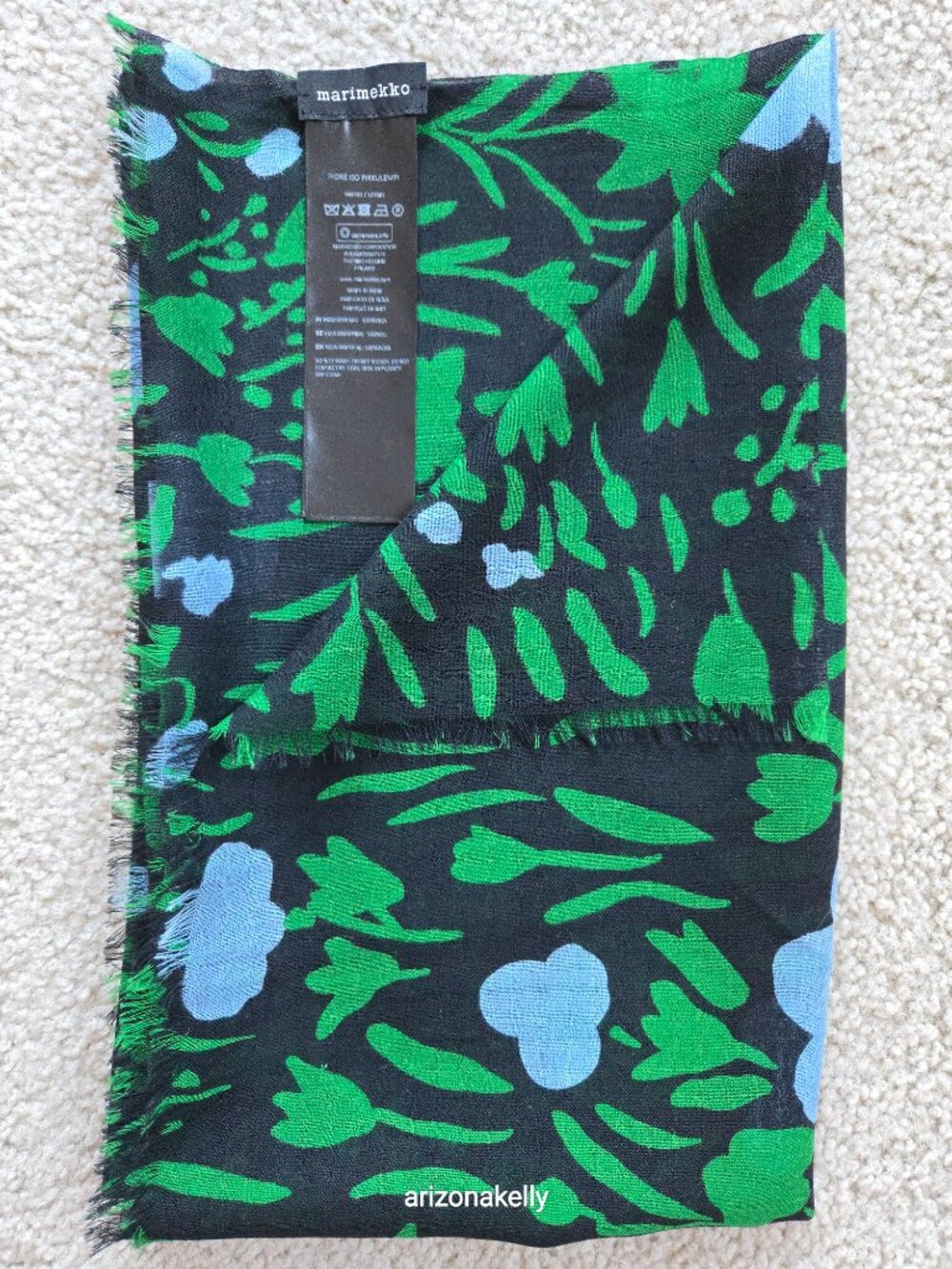 NWOT Marimekko Wool Fiore Scarf Iso Pikkulempi Finland Design - Picture 15 of 15